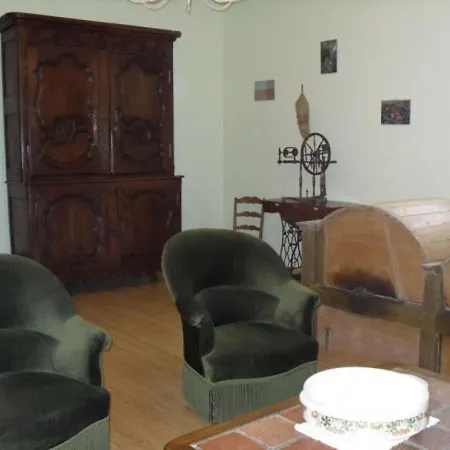 Maison De Charme Avec Terrain - 4 Chambres, Terrasse Et Salon Confort - Pays De Jeanne D'arc - Fr-1-585-130 Frühstückspension Houdelaincourt